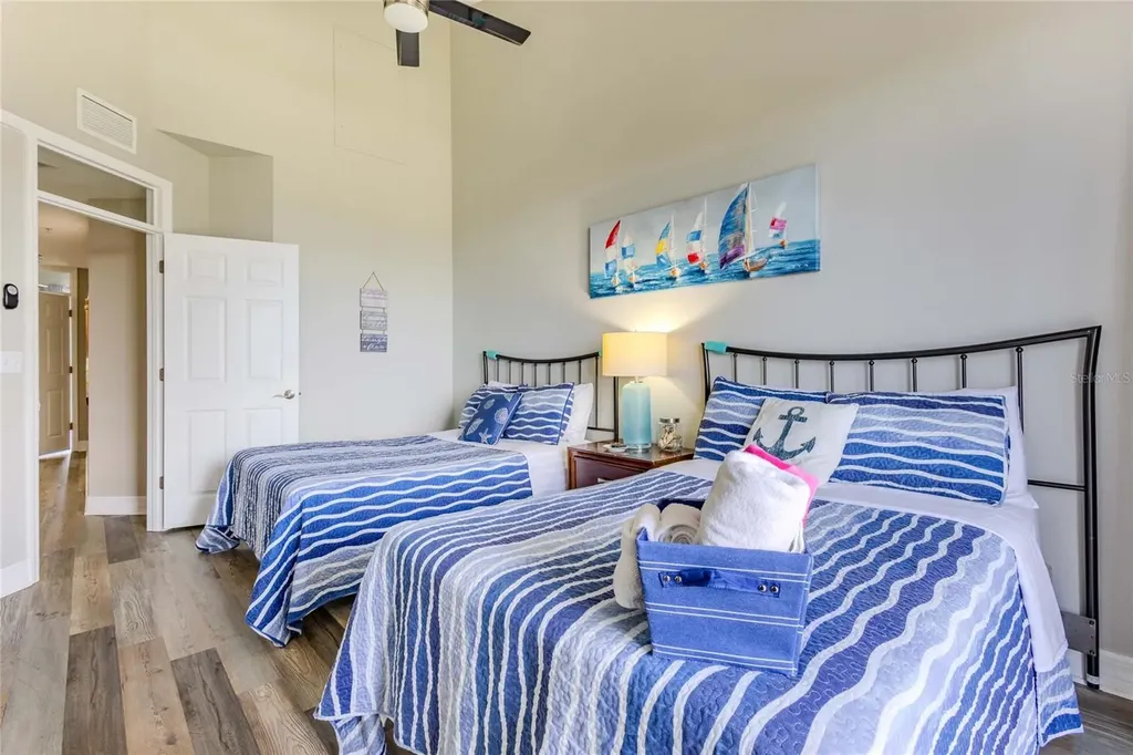 3259 Mangrove Point Drive Ruskin FL 33570