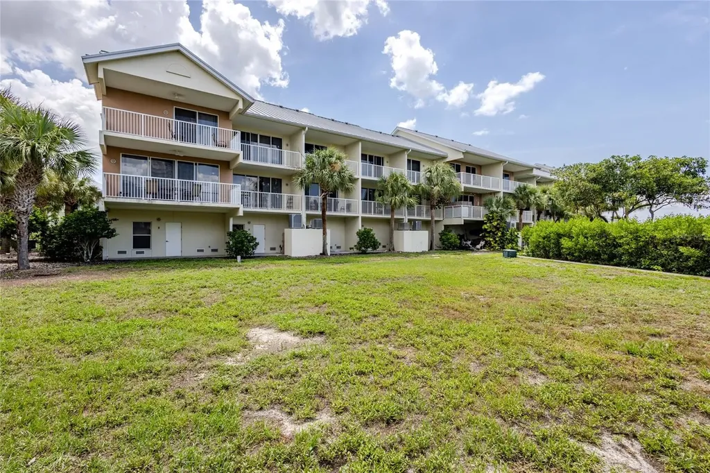 3259 Mangrove Point Drive Ruskin FL 33570