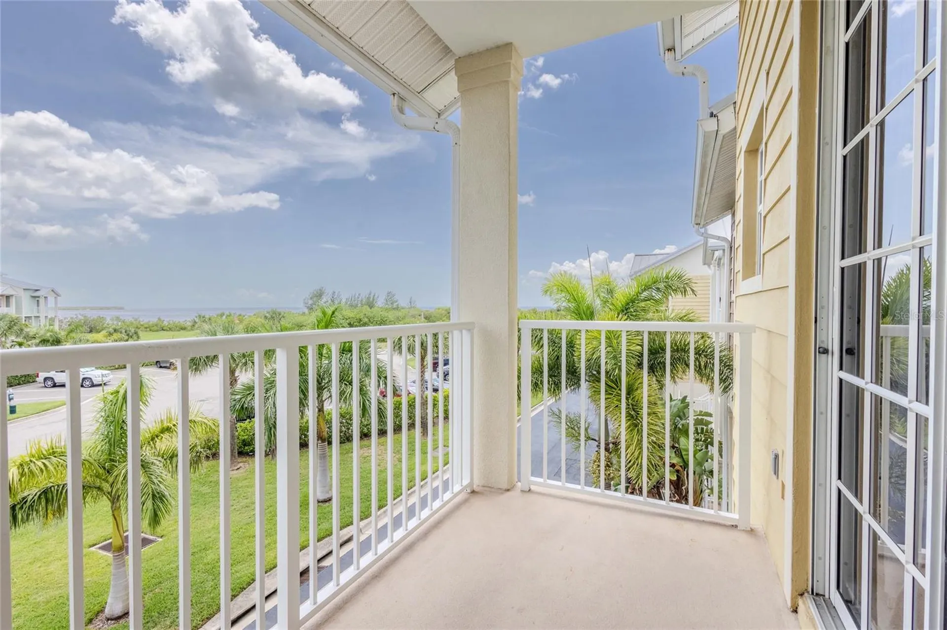 3259 Mangrove Point Drive Ruskin FL 33570