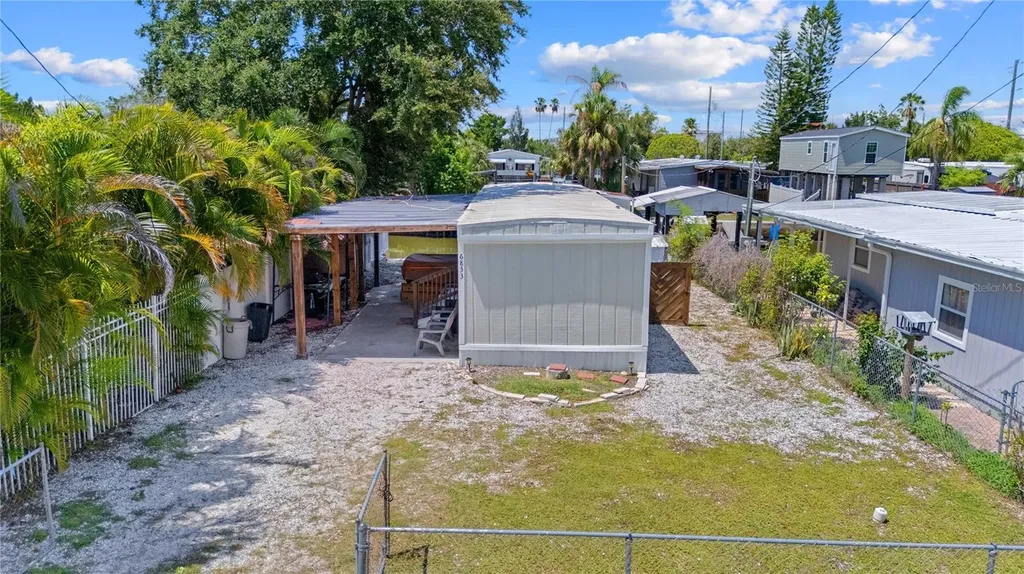 6833 Flicker Lane Hudson FL 34667