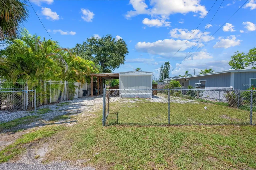 6833 Flicker Lane Hudson FL 34667