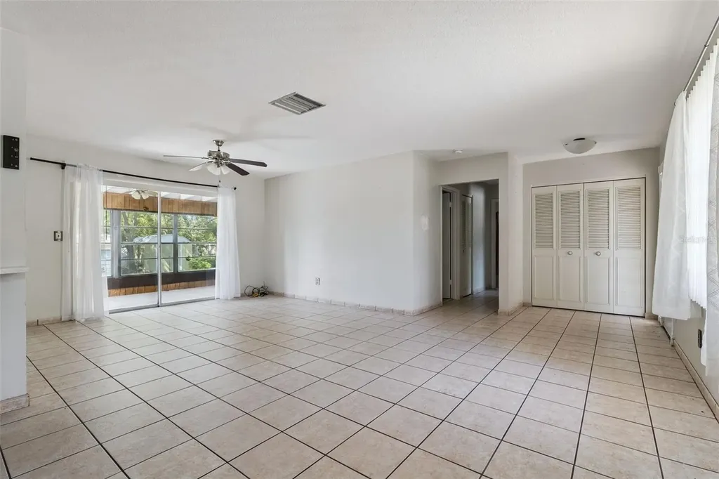 1539 Fort Smith Boulevard Deltona FL 32725