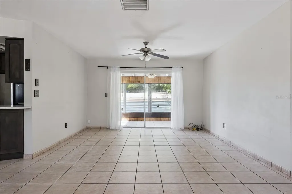 1539 Fort Smith Boulevard Deltona FL 32725