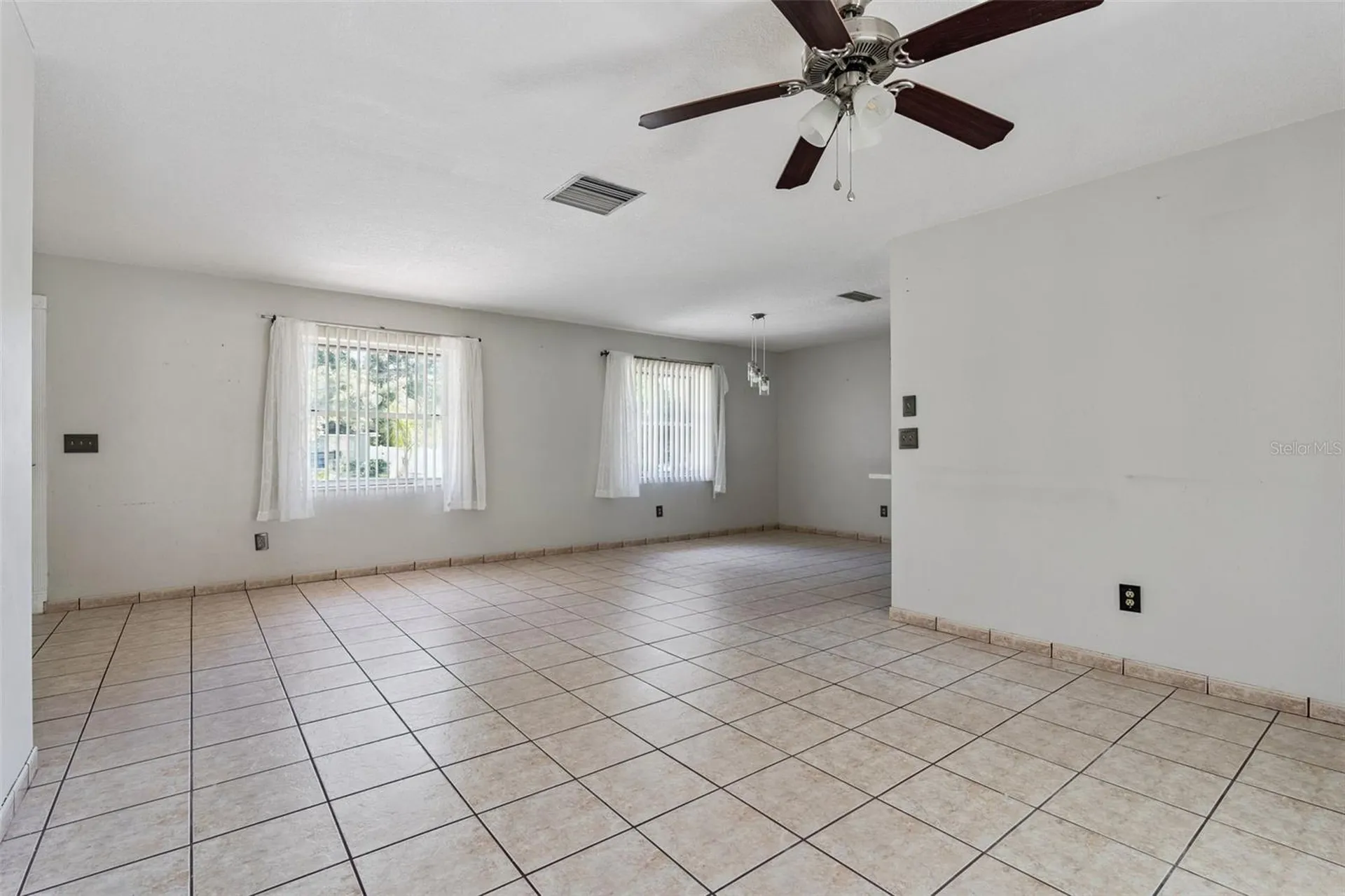 1539 Fort Smith Boulevard Deltona FL 32725