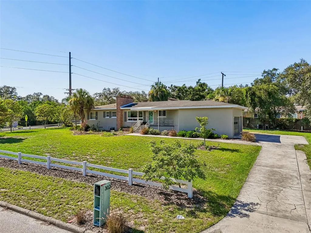 302 Deer Park Avenue Tampa FL 33617