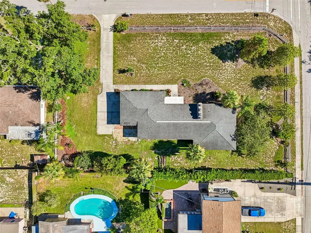 302 Deer Park Avenue Tampa FL 33617