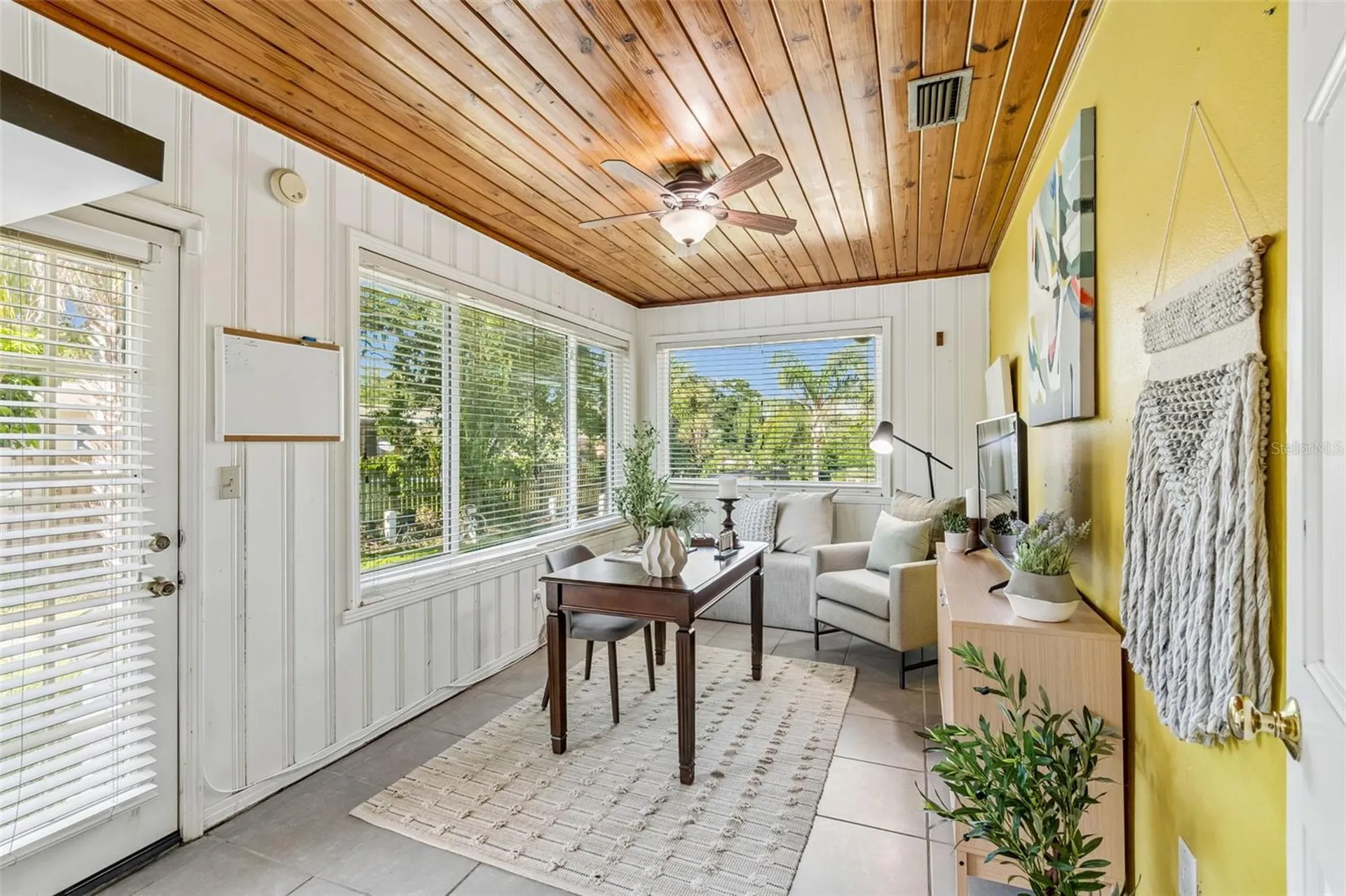 302 Deer Park Avenue Tampa FL 33617