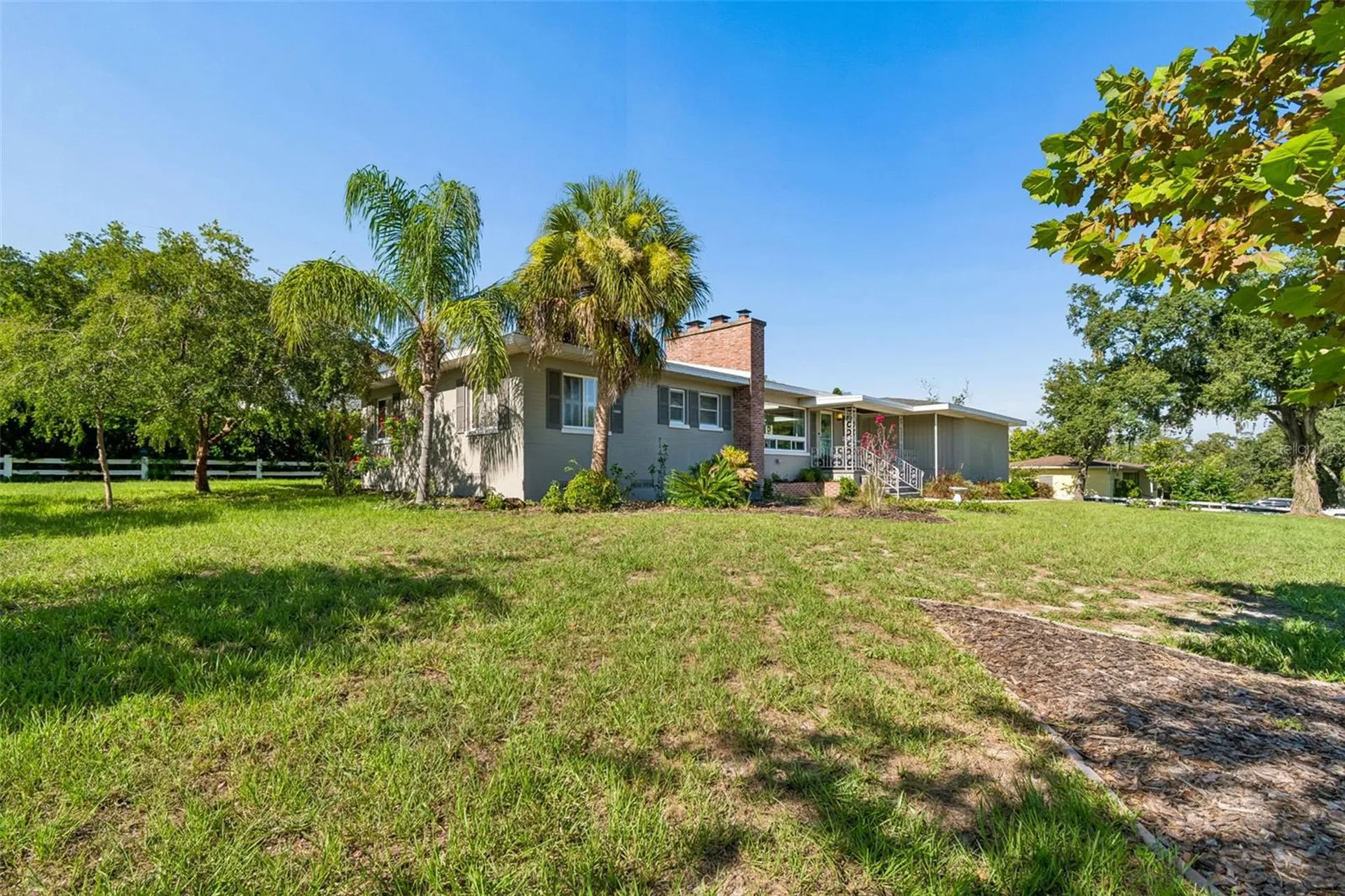 302 Deer Park Avenue Tampa FL 33617