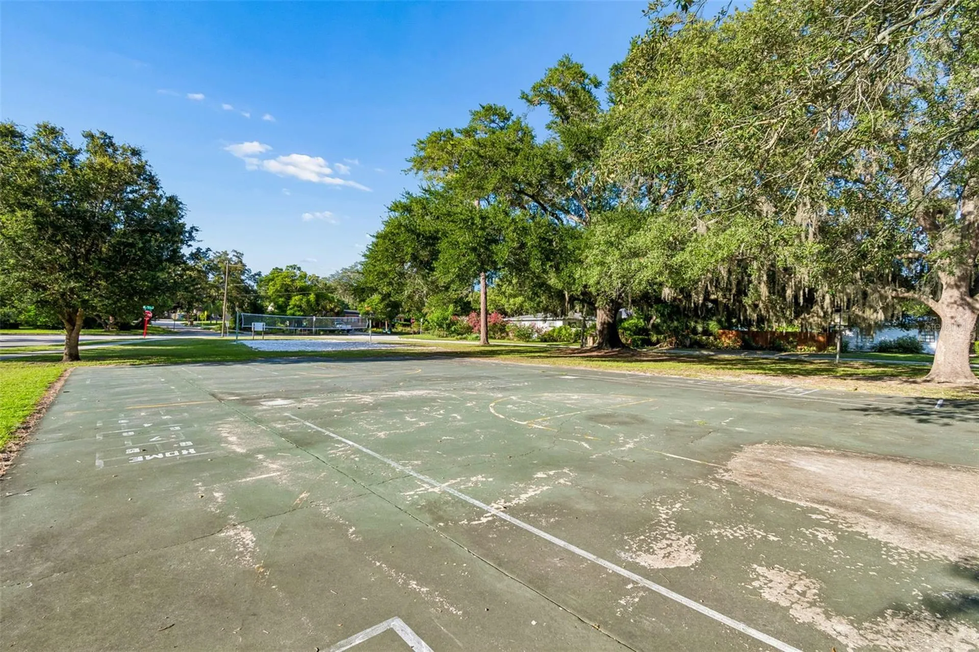 302 Deer Park Avenue Tampa FL 33617