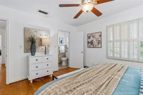 302 Deer Park Avenue Tampa FL 33617
