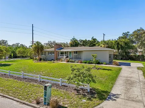 302 Deer Park Avenue Tampa FL 33617