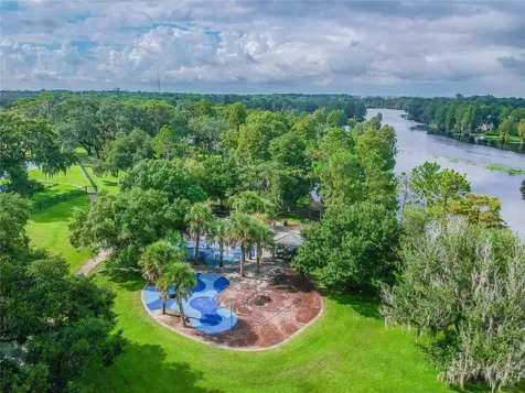 302 Deer Park Avenue Tampa FL 33617