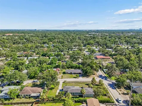 302 Deer Park Avenue Tampa FL 33617