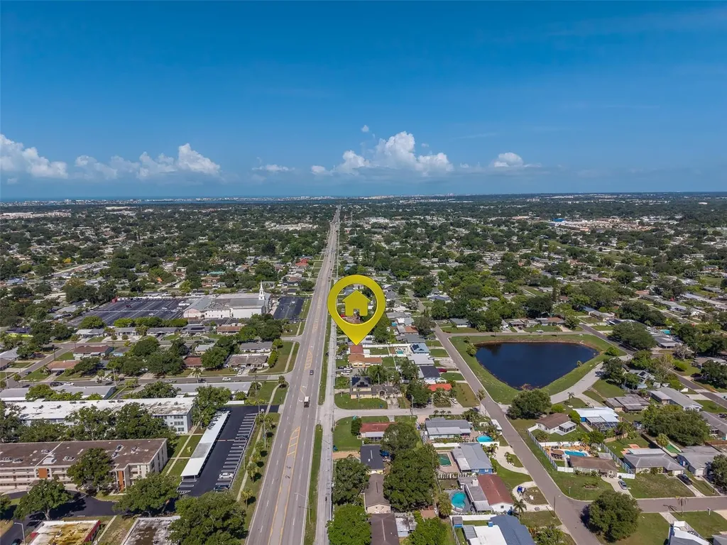 5937 38th Avenue N St Petersburg FL 33710