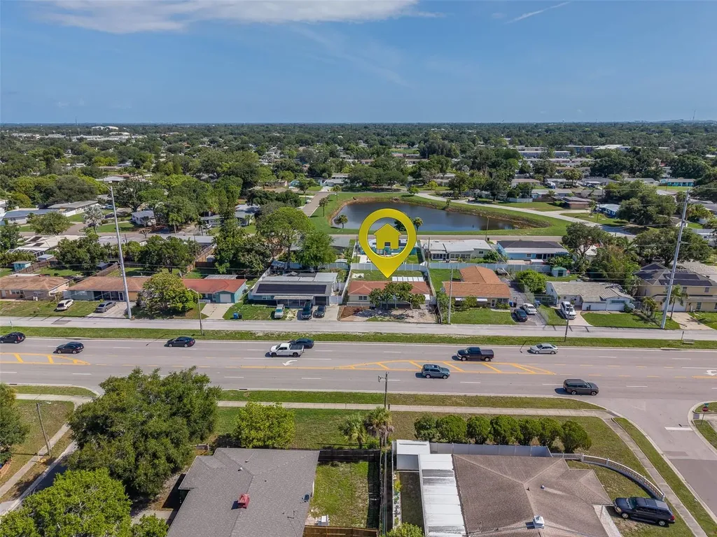 5937 38th Avenue N St Petersburg FL 33710