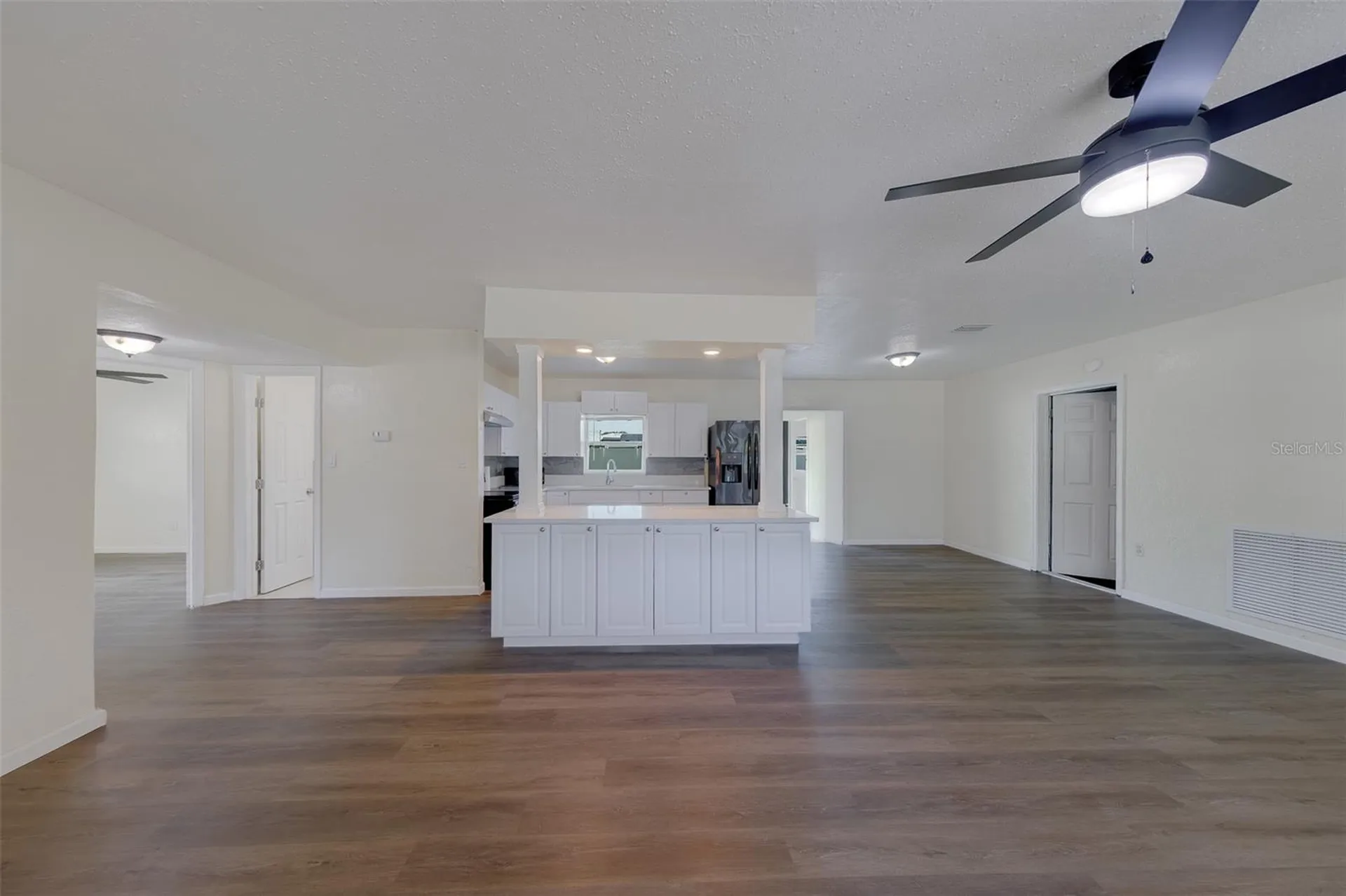 5937 38th Avenue N St Petersburg FL 33710