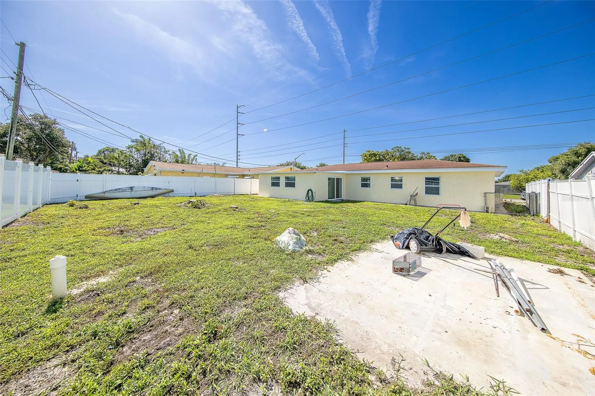 5937 38th Avenue N St Petersburg FL 33710
