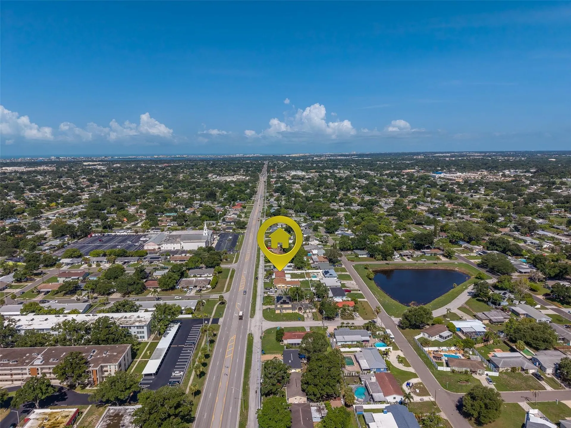 5937 38th Avenue N St Petersburg FL 33710