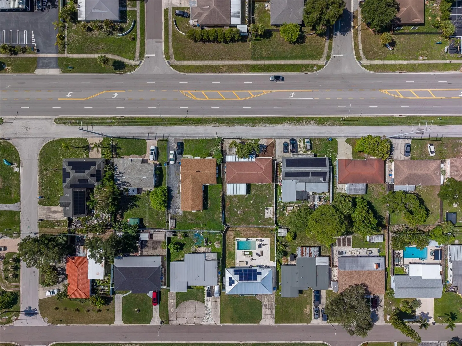5937 38th Avenue N St Petersburg FL 33710