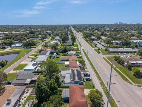 5937 38th Avenue N St Petersburg FL 33710