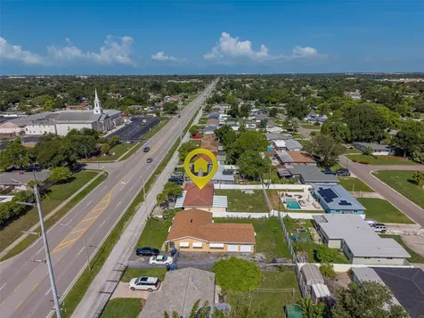 5937 38th Avenue N St Petersburg FL 33710