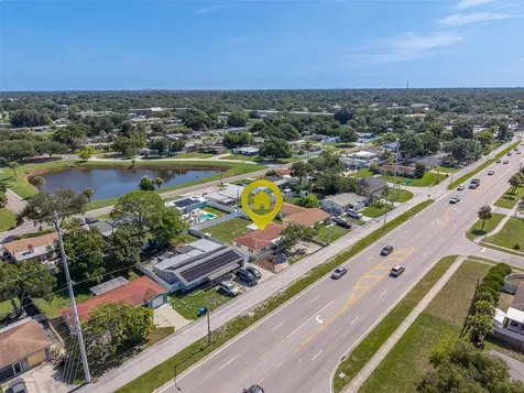 5937 38th Avenue N St Petersburg FL 33710