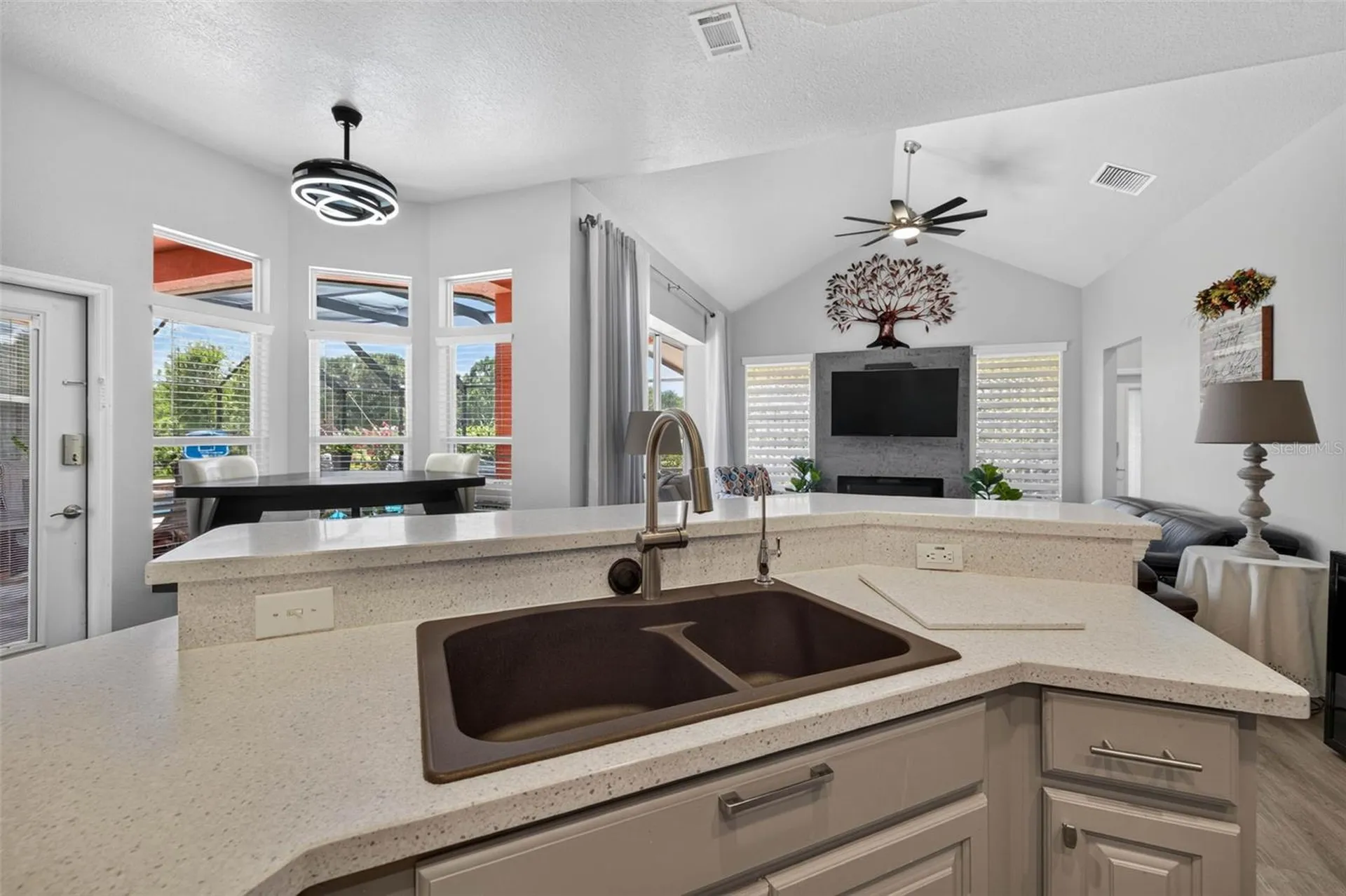 5805 Wedgefield Drive Zephyrhills FL 33541