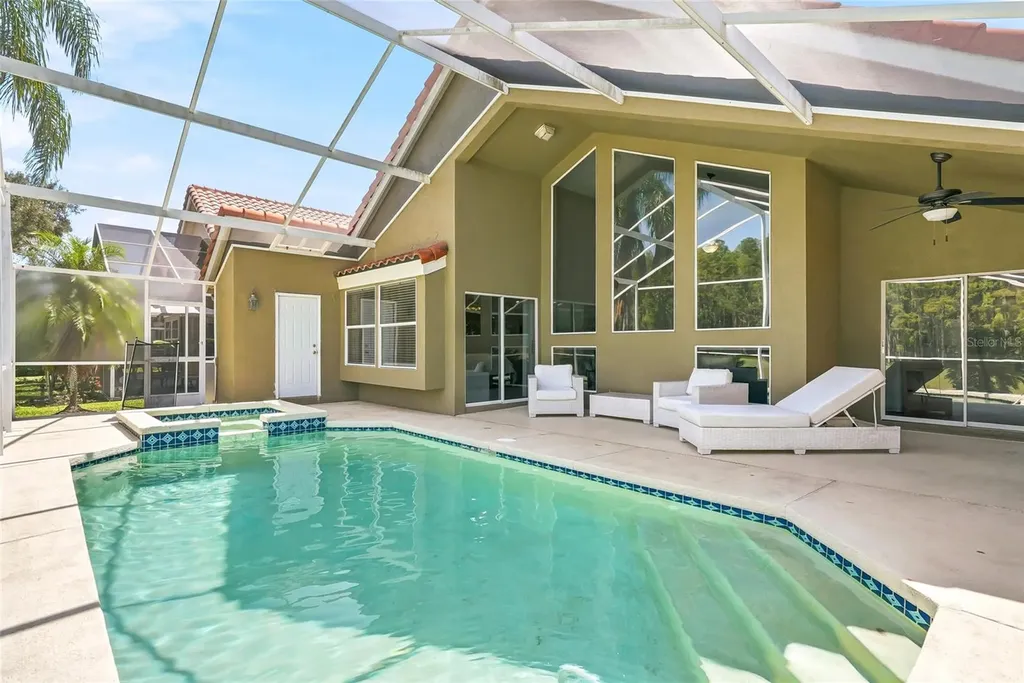 18912 Place Marquette Lutz FL 33558