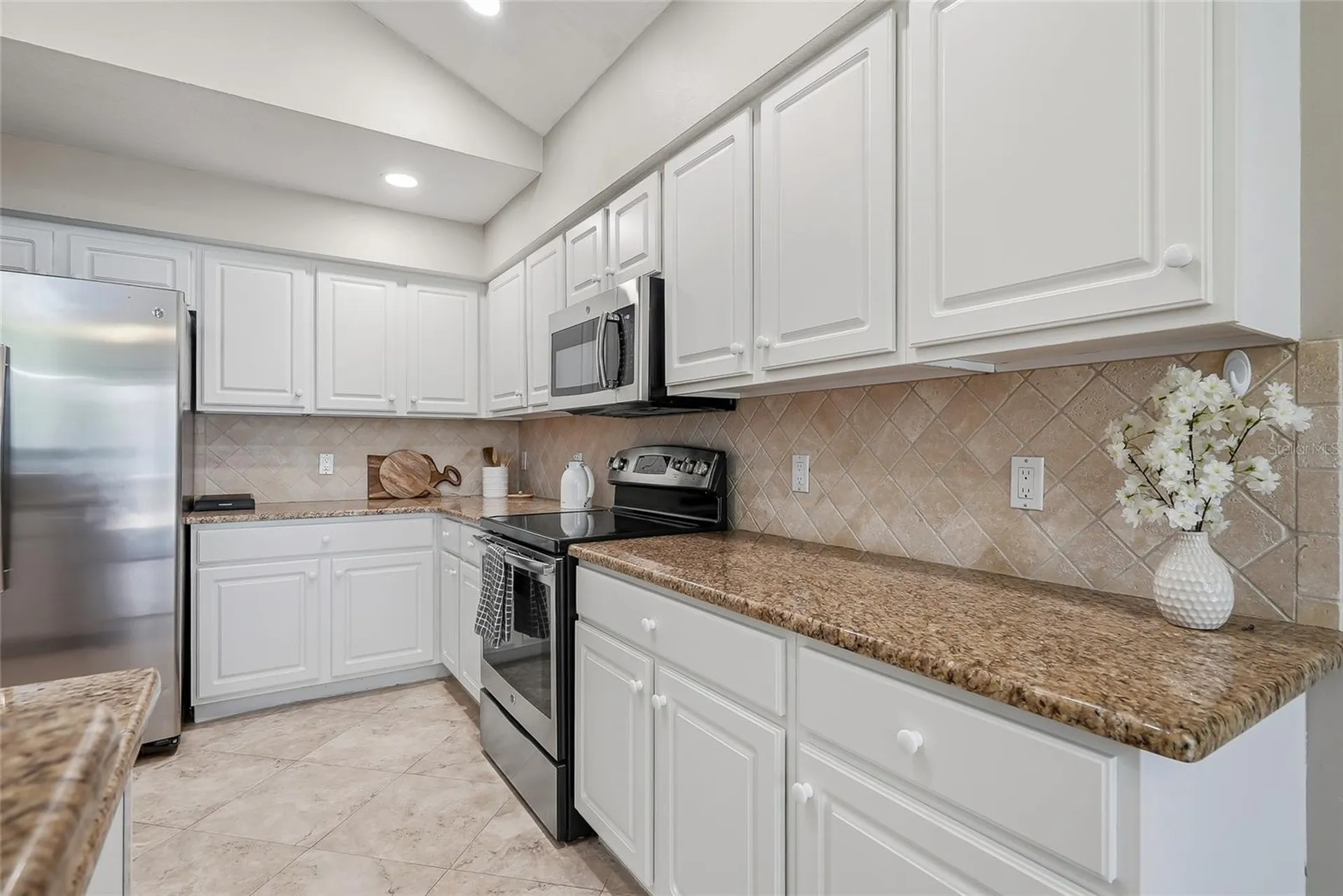 18912 Place Marquette Lutz FL 33558