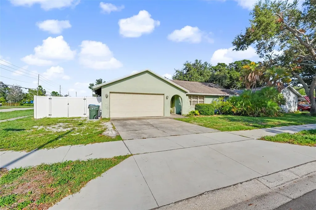 12543 108th Street Largo FL 33778