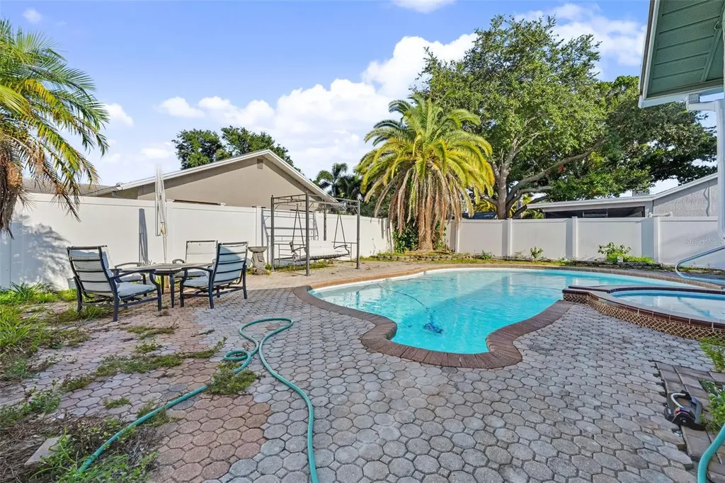 12543 108th Street Largo FL 33778