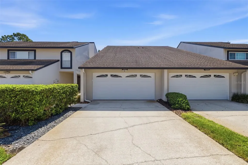 4205 Arborwood Lane Tampa FL 33618