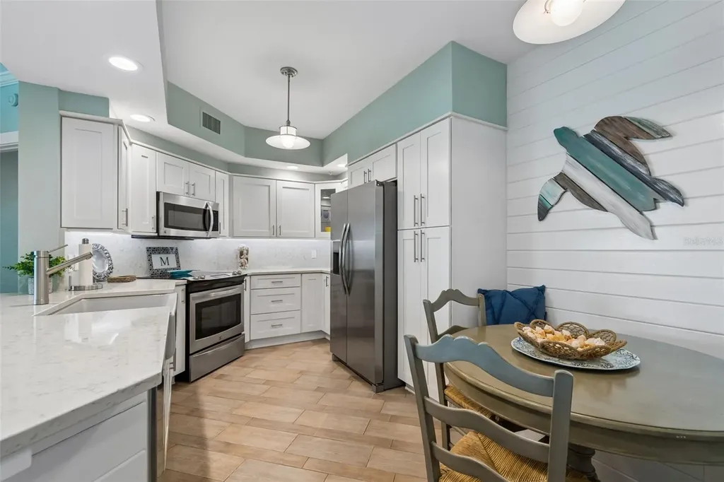 1170 Gulf Boulevard Clearwater Beach FL 33767