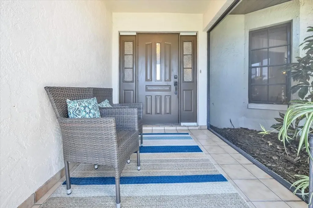 1903 SE 29th Lane Cape Coral FL 33904