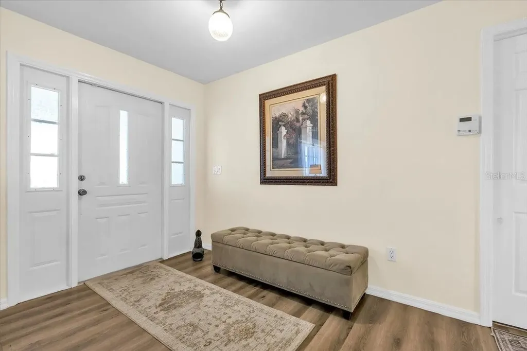 1903 SE 29th Lane Cape Coral FL 33904