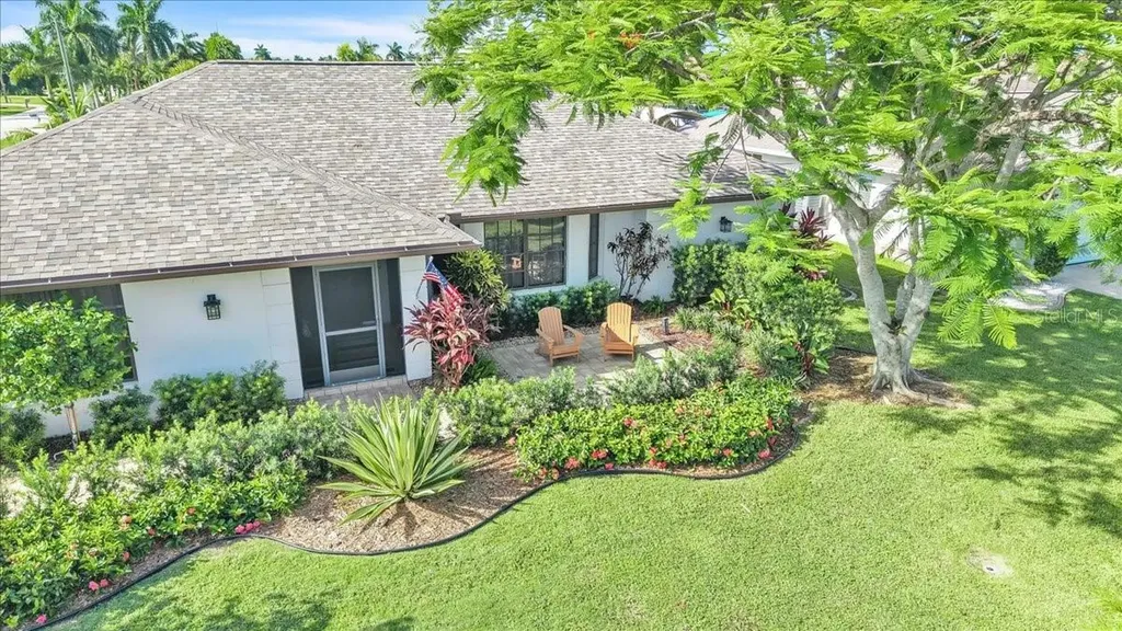 1903 SE 29th Lane Cape Coral FL 33904