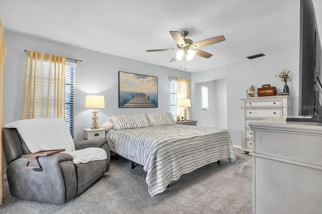 1903 SE 29th Lane Cape Coral FL 33904