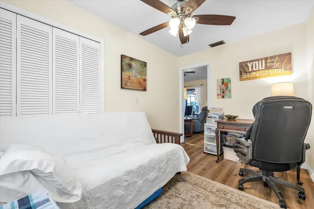 1903 SE 29th Lane Cape Coral FL 33904