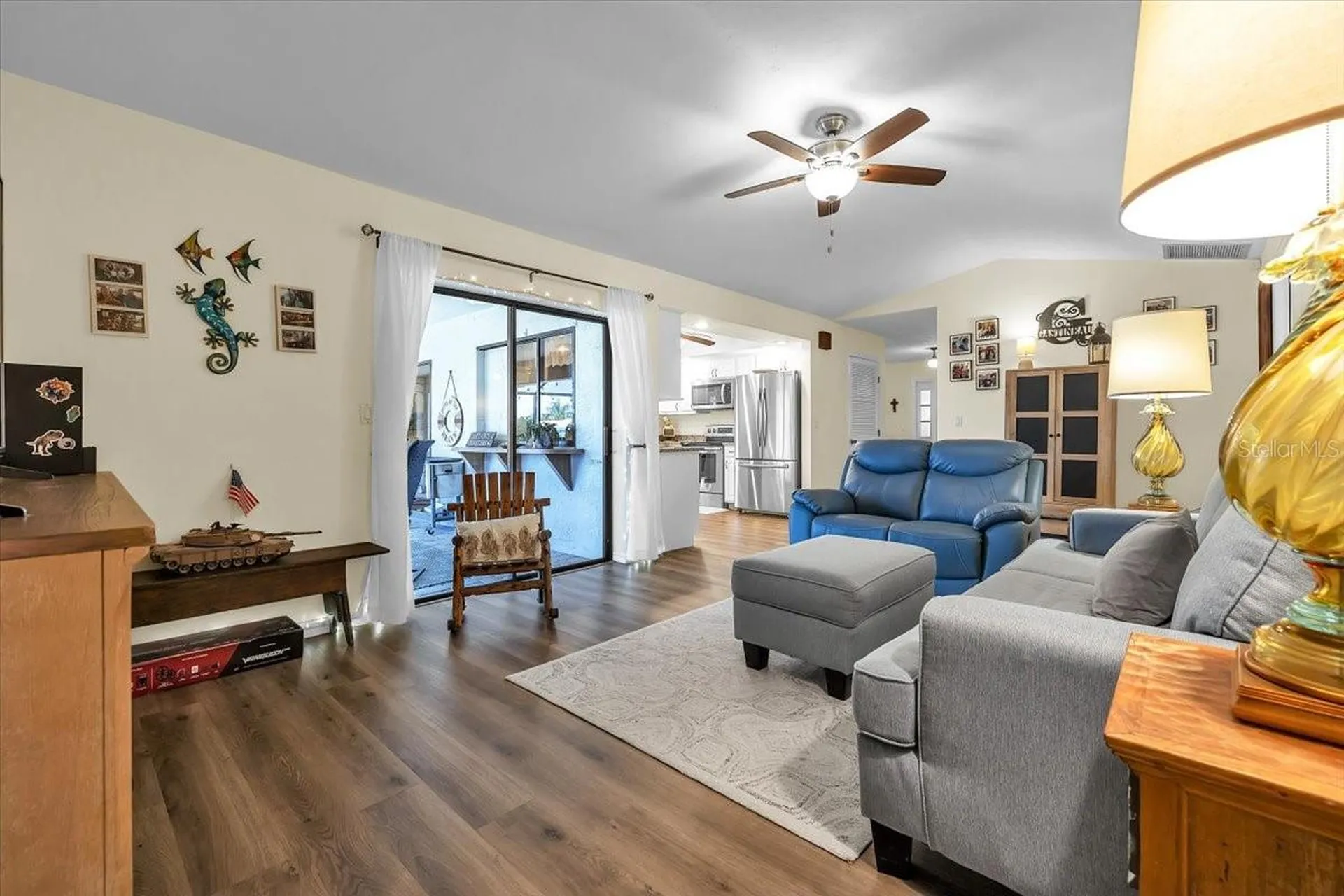 1903 SE 29th Lane Cape Coral FL 33904