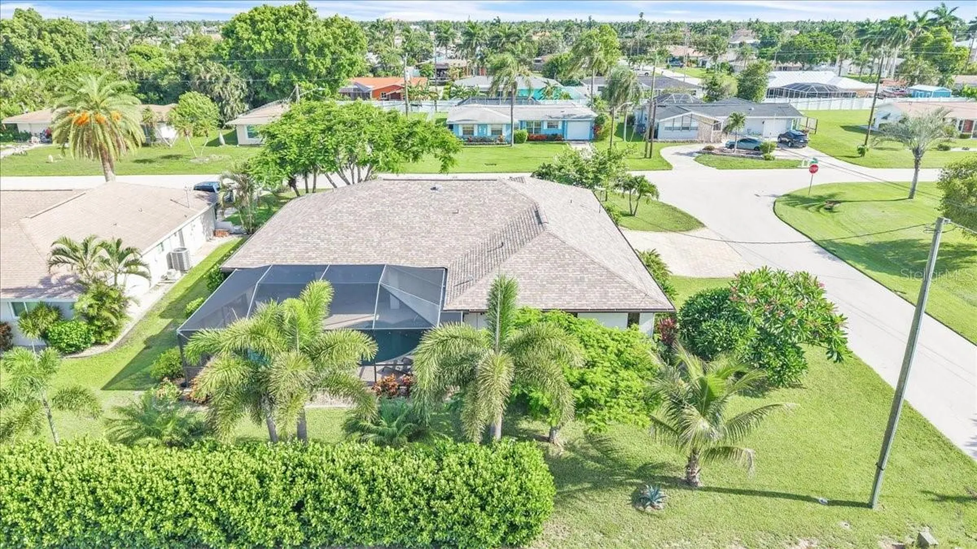 1903 SE 29th Lane Cape Coral FL 33904