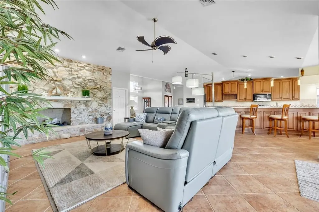 373 Eden Drive Englewood FL 34223