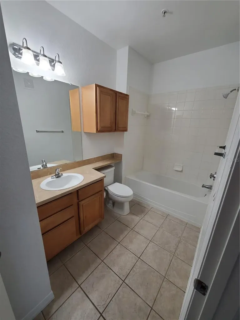 8341 38th Street Circle E Sarasota FL 34243