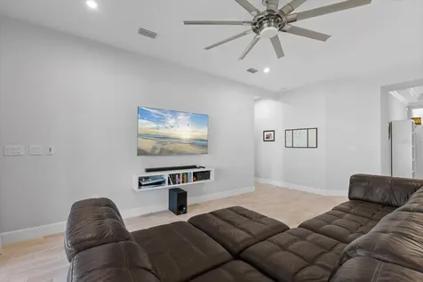 4512 Crestpoint Way Palmetto FL 34221