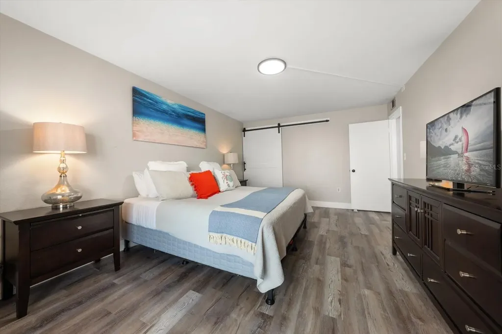 1270 Gulf Boulevard Clearwater Beach FL 33767
