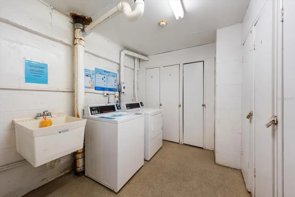 1270 Gulf Boulevard Clearwater Beach FL 33767