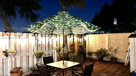 5841 SW 162nd Court Miami FL 33193