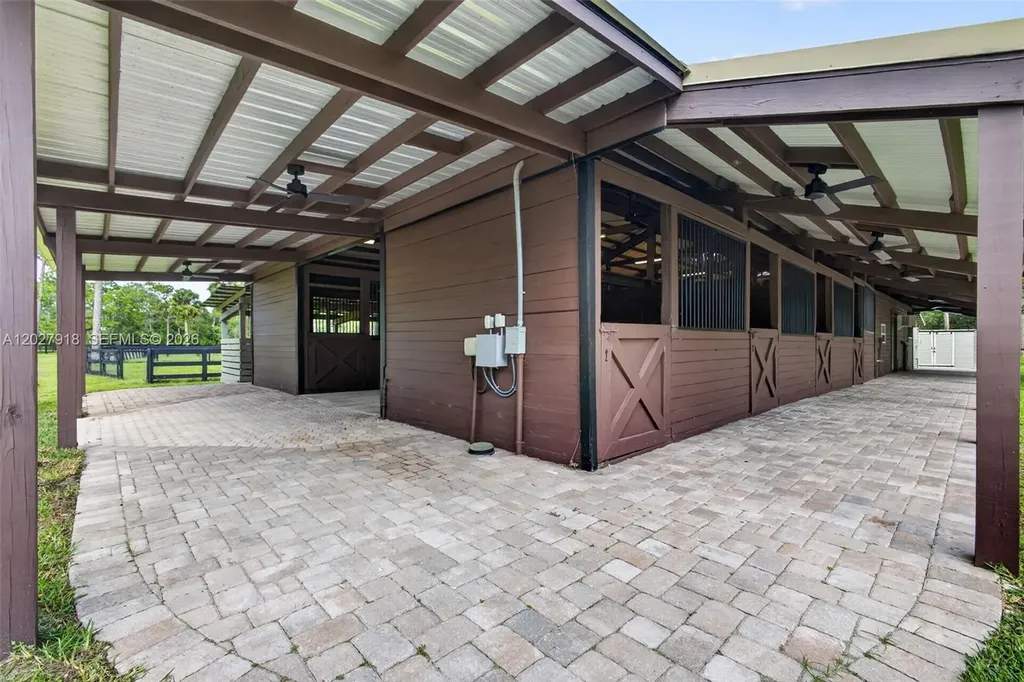 12725 Mallard Creek Drive Palm Beach Gardens FL 33418