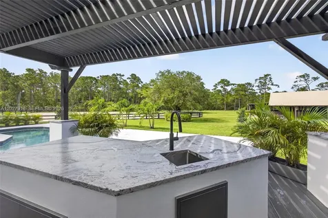 12725 Mallard Creek Drive Palm Beach Gardens FL 33418