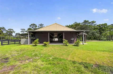 12725 Mallard Creek Drive Palm Beach Gardens FL 33418