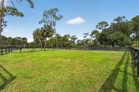 12725 Mallard Creek Drive Palm Beach Gardens FL 33418
